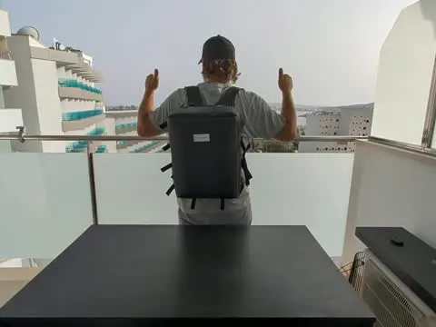 Everything on that table goes into one backpack — filmed in a single take, no cuts and no camera tricks.
Pack up to 3x m
