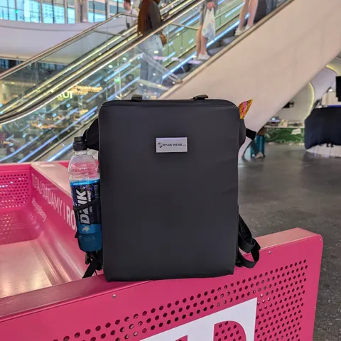 Spotted in the wild: one very unbothered backpack living its best gate-side life 🖤

Escalators buzzing, travelers rushi